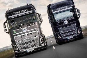 تصویر والپیپر کامیون‌های ولوو با جلو پنجره در جاده